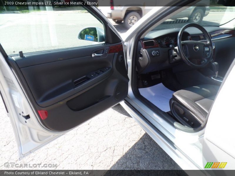 Silver Ice Metallic / Ebony 2009 Chevrolet Impala LTZ