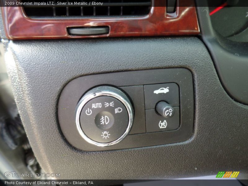 Silver Ice Metallic / Ebony 2009 Chevrolet Impala LTZ