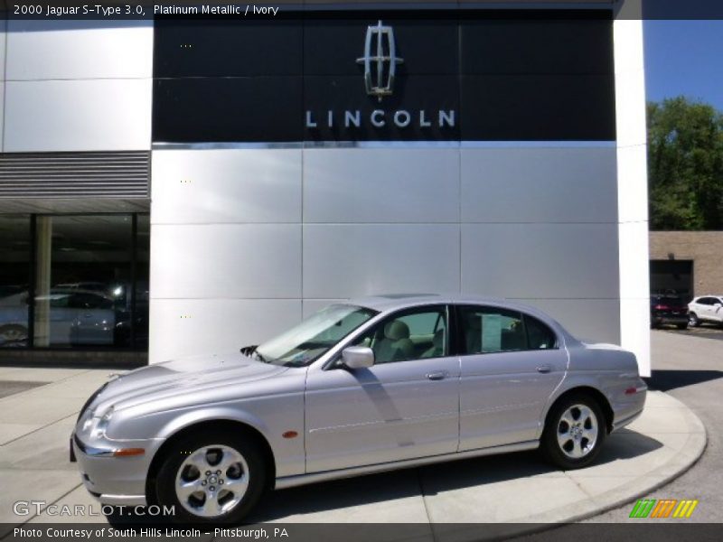 Platinum Metallic / Ivory 2000 Jaguar S-Type 3.0