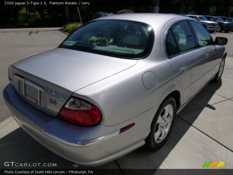 Platinum Metallic / Ivory 2000 Jaguar S-Type 3.0