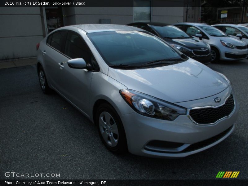 Silky Silver / Black 2016 Kia Forte LX Sedan