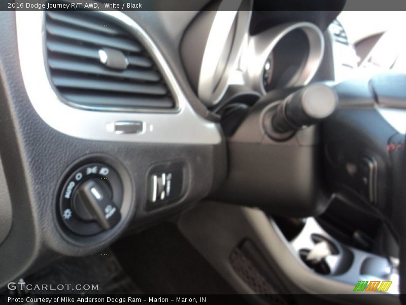 White / Black 2016 Dodge Journey R/T AWD