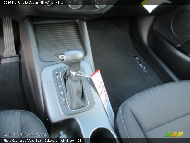  2016 Forte LX Sedan 6 Speed Automatic Shifter