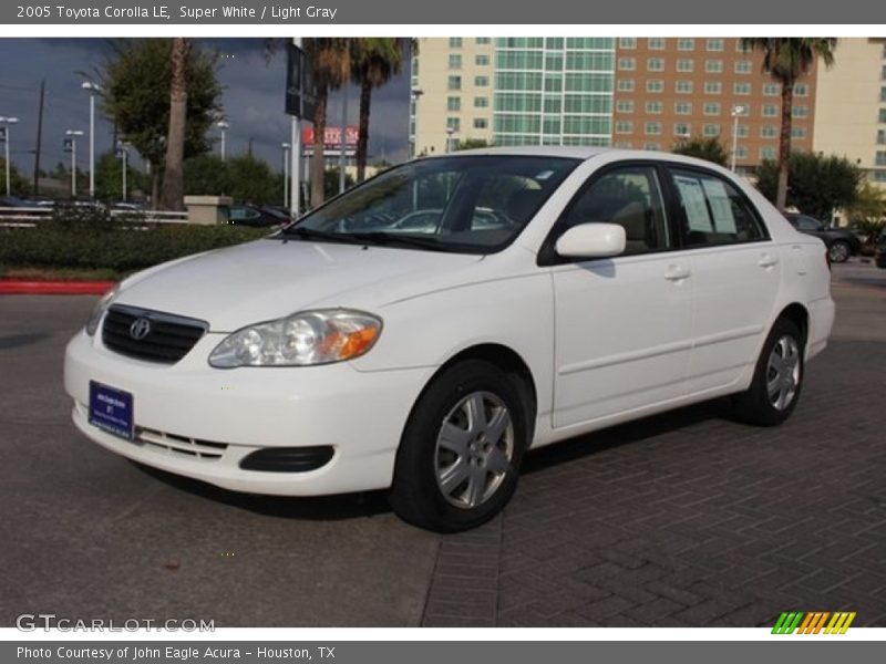 Super White / Light Gray 2005 Toyota Corolla LE