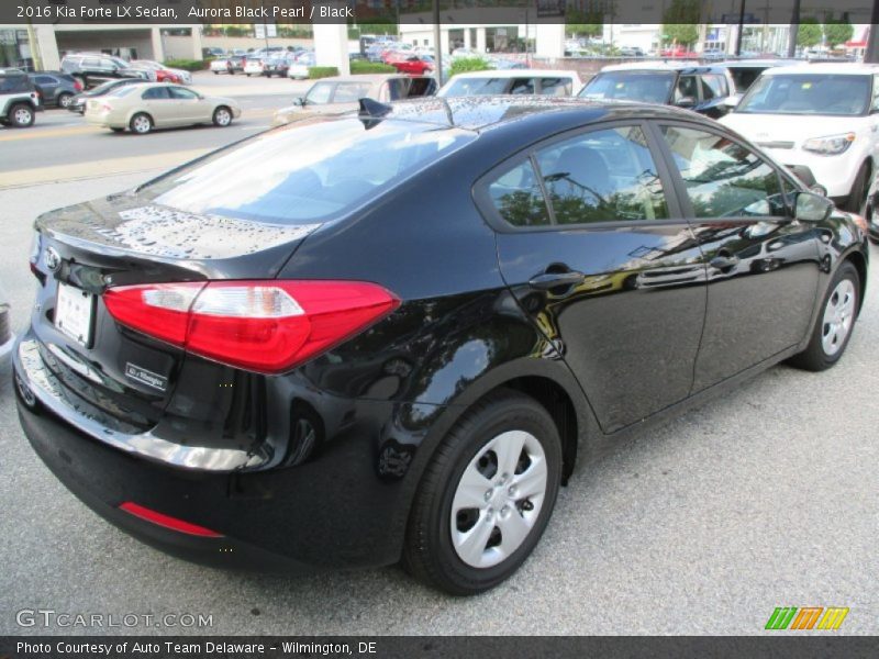 Aurora Black Pearl / Black 2016 Kia Forte LX Sedan