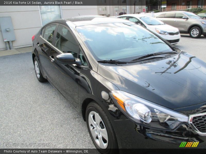 Aurora Black Pearl / Black 2016 Kia Forte LX Sedan