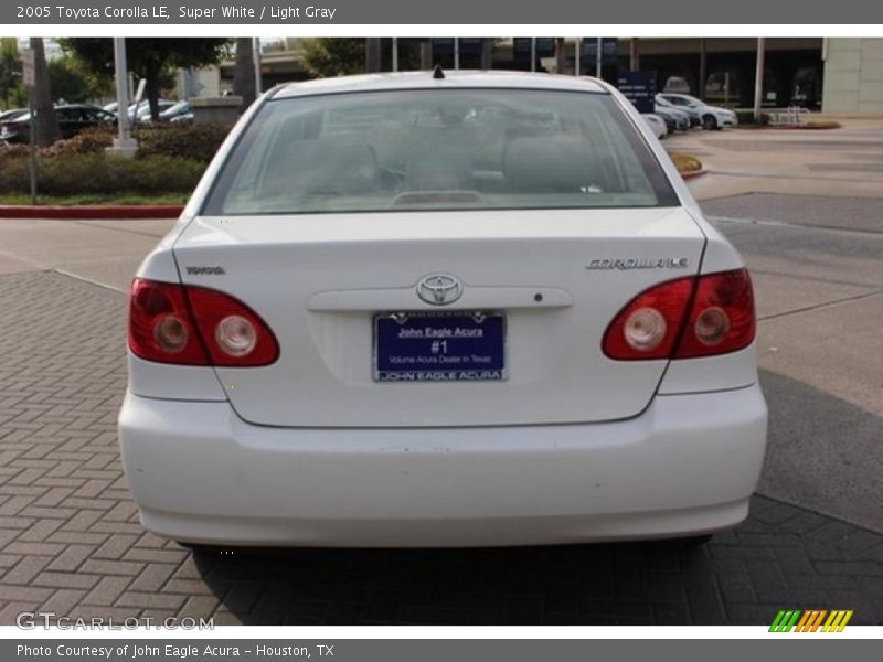 Super White / Light Gray 2005 Toyota Corolla LE