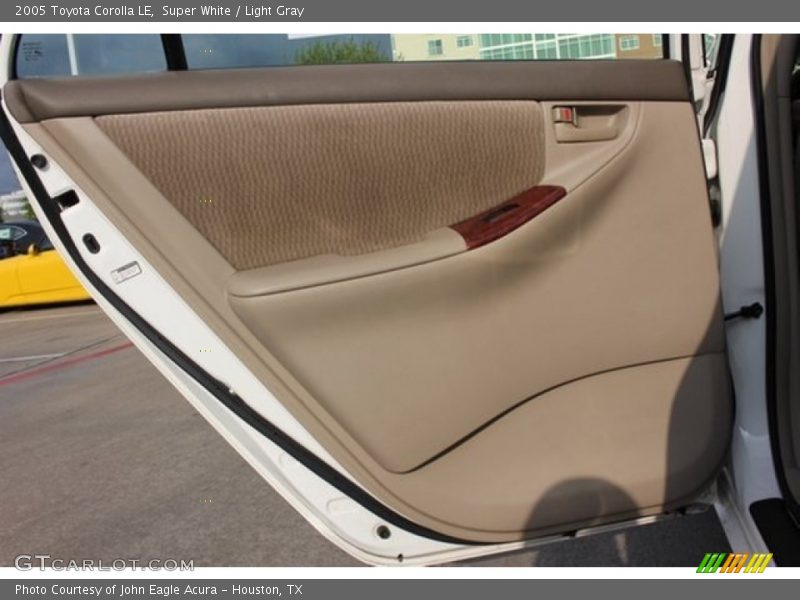 Super White / Light Gray 2005 Toyota Corolla LE