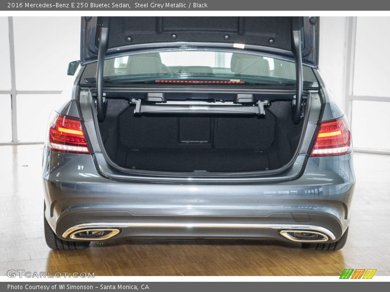 Steel Grey Metallic / Black 2016 Mercedes-Benz E 250 Bluetec Sedan
