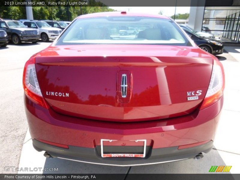 Ruby Red / Light Dune 2013 Lincoln MKS AWD