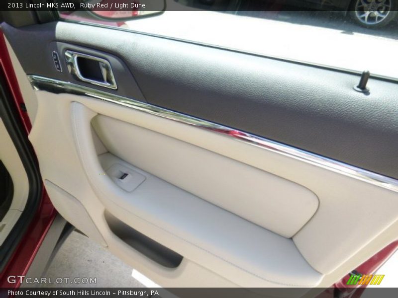 Ruby Red / Light Dune 2013 Lincoln MKS AWD