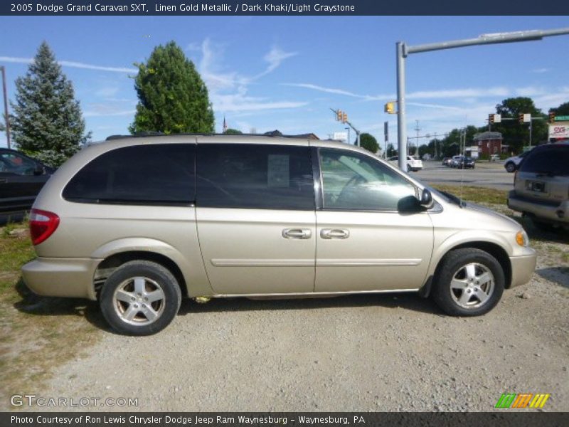 Linen Gold Metallic / Dark Khaki/Light Graystone 2005 Dodge Grand Caravan SXT