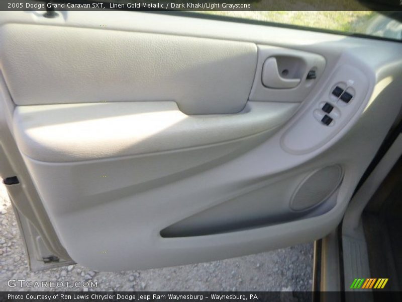 Linen Gold Metallic / Dark Khaki/Light Graystone 2005 Dodge Grand Caravan SXT