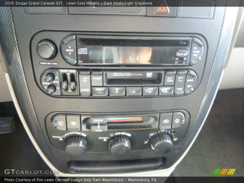 Linen Gold Metallic / Dark Khaki/Light Graystone 2005 Dodge Grand Caravan SXT