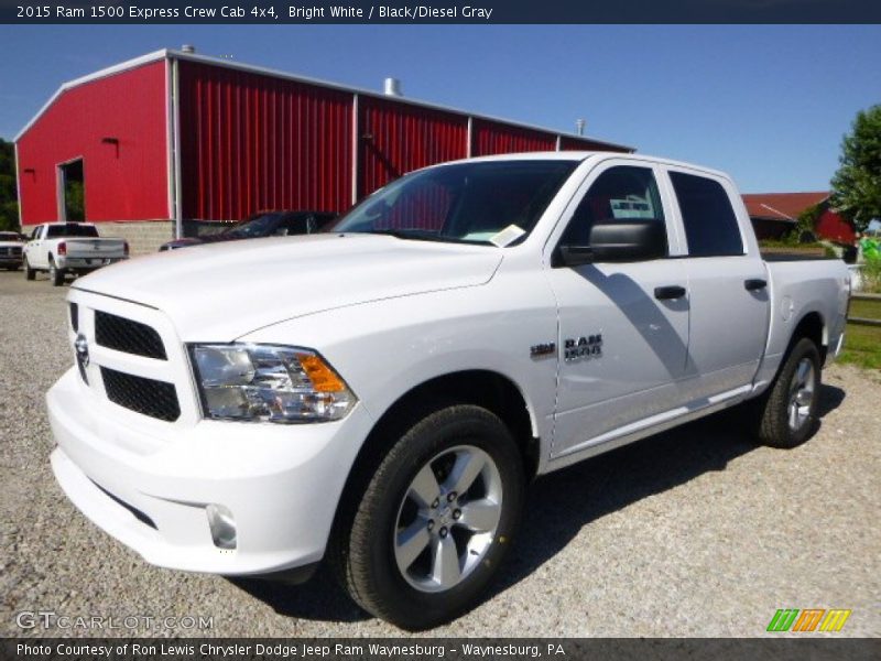 Bright White / Black/Diesel Gray 2015 Ram 1500 Express Crew Cab 4x4