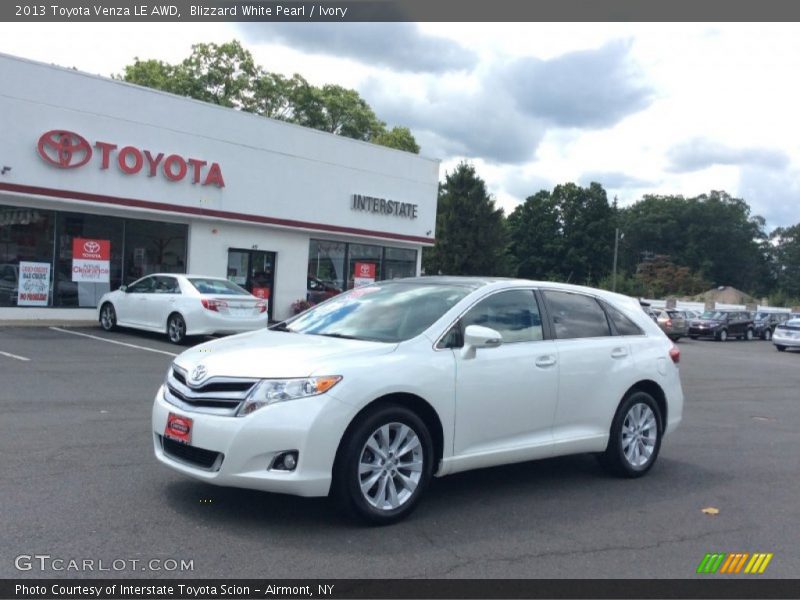 Blizzard White Pearl / Ivory 2013 Toyota Venza LE AWD