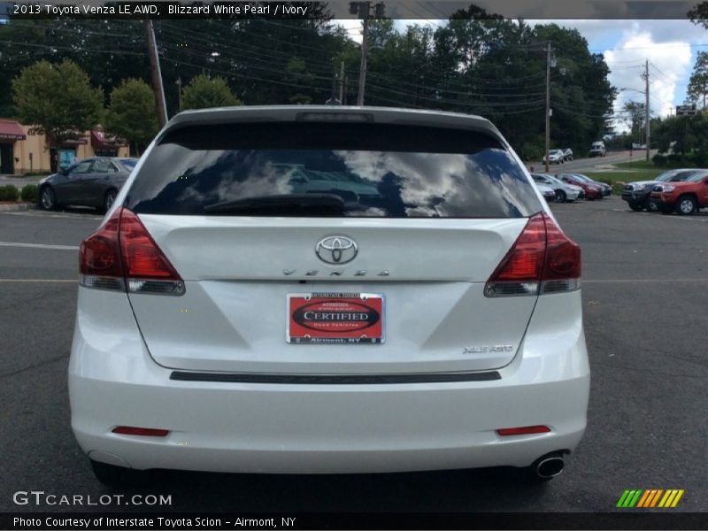 Blizzard White Pearl / Ivory 2013 Toyota Venza LE AWD