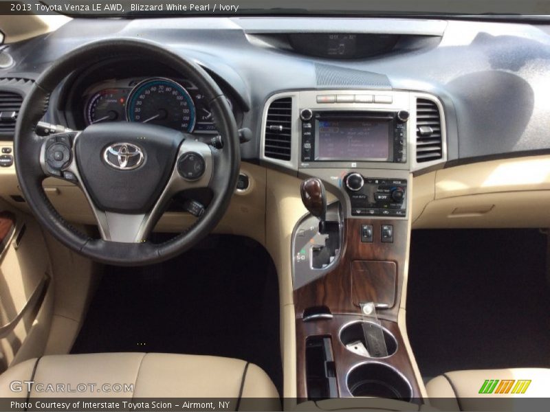 Blizzard White Pearl / Ivory 2013 Toyota Venza LE AWD