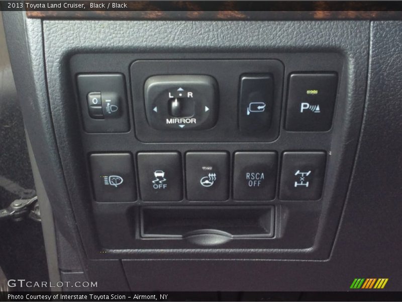 Black / Black 2013 Toyota Land Cruiser
