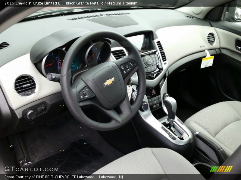 Black Granite Metallic / Medium Titanium 2016 Chevrolet Cruze Limited LT