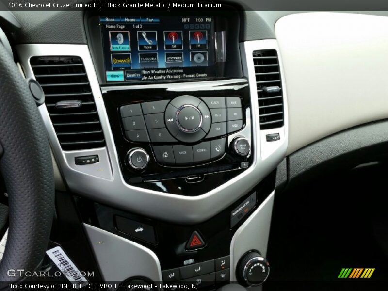 Black Granite Metallic / Medium Titanium 2016 Chevrolet Cruze Limited LT