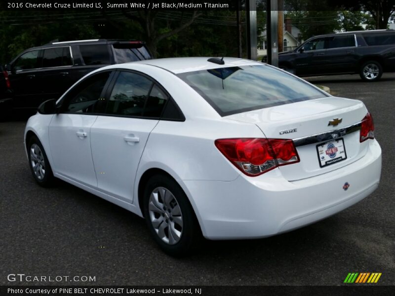 Summit White / Jet Black/Medium Titanium 2016 Chevrolet Cruze Limited LS