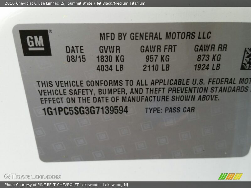 Summit White / Jet Black/Medium Titanium 2016 Chevrolet Cruze Limited LS