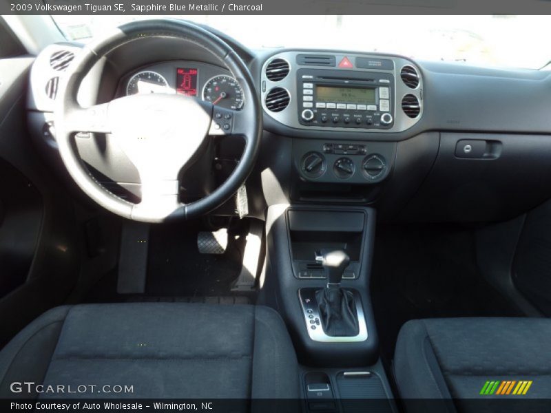 Sapphire Blue Metallic / Charcoal 2009 Volkswagen Tiguan SE