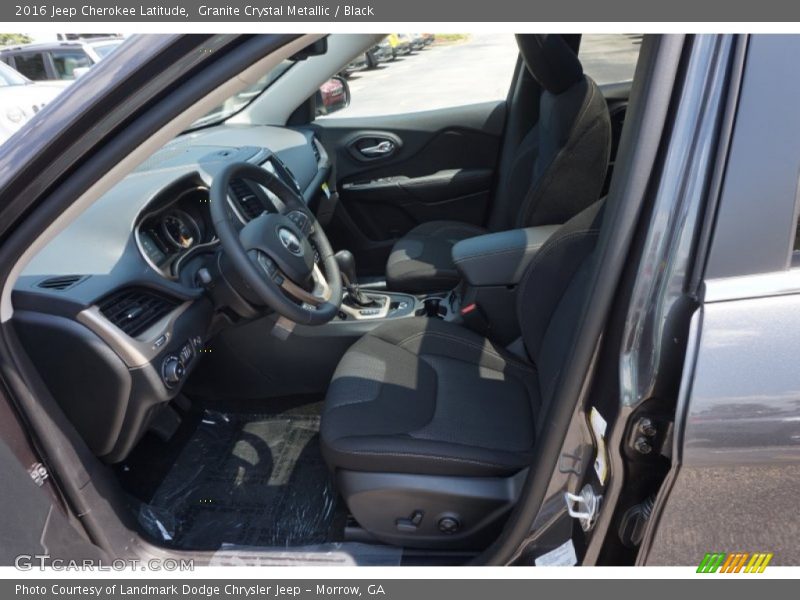 Granite Crystal Metallic / Black 2016 Jeep Cherokee Latitude