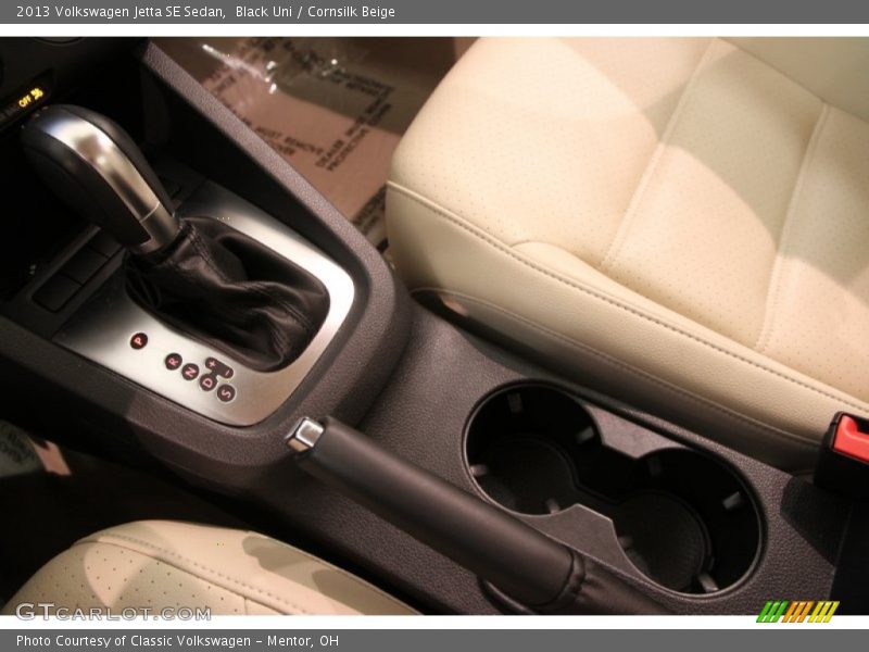 Black Uni / Cornsilk Beige 2013 Volkswagen Jetta SE Sedan