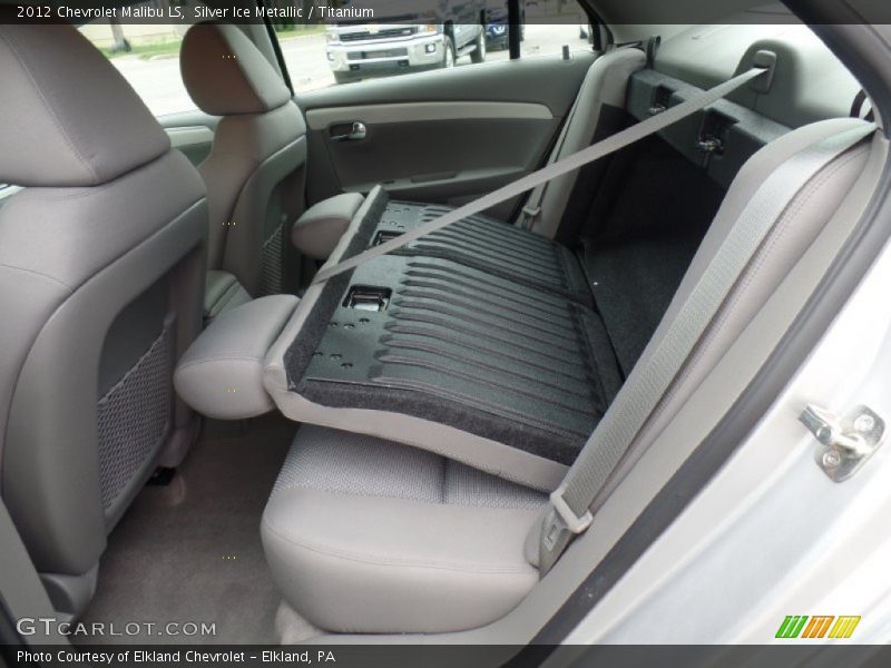 Silver Ice Metallic / Titanium 2012 Chevrolet Malibu LS