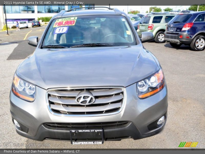 Mineral Gray / Gray 2011 Hyundai Santa Fe SE AWD