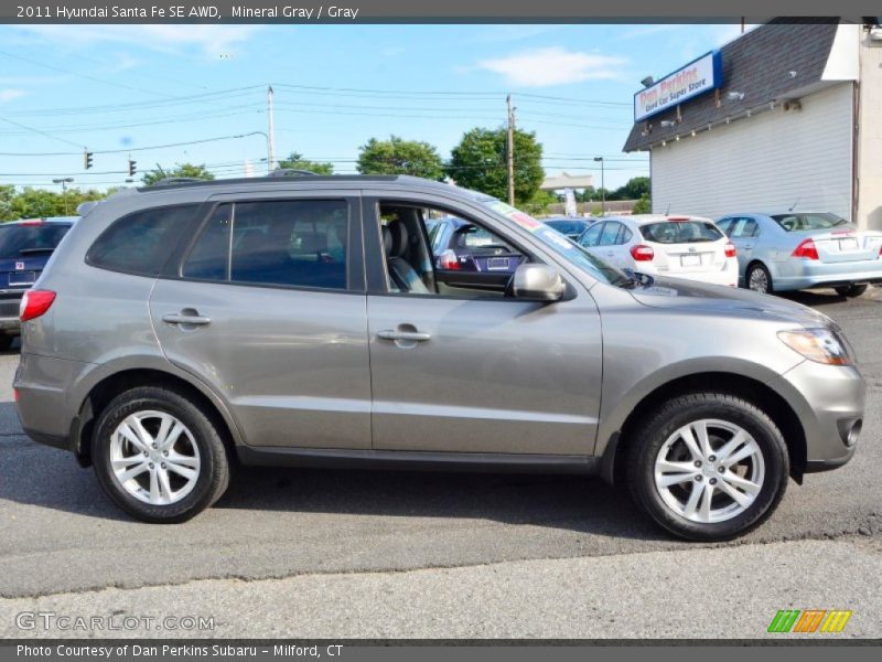 Mineral Gray / Gray 2011 Hyundai Santa Fe SE AWD
