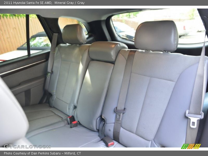 Mineral Gray / Gray 2011 Hyundai Santa Fe SE AWD