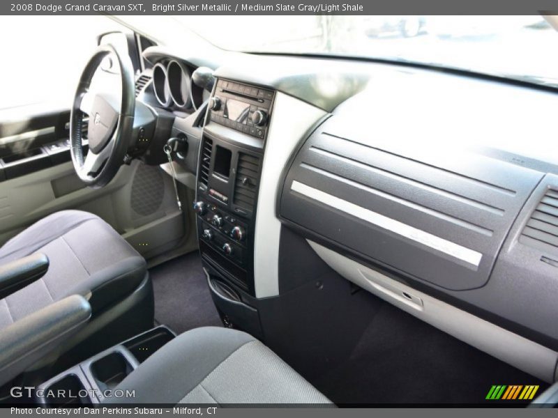 Bright Silver Metallic / Medium Slate Gray/Light Shale 2008 Dodge Grand Caravan SXT