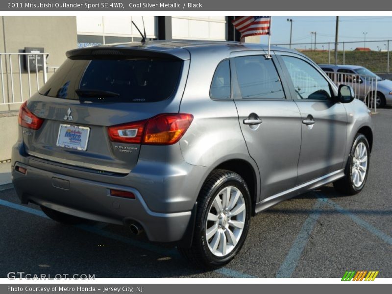 Cool Silver Metallic / Black 2011 Mitsubishi Outlander Sport SE 4WD