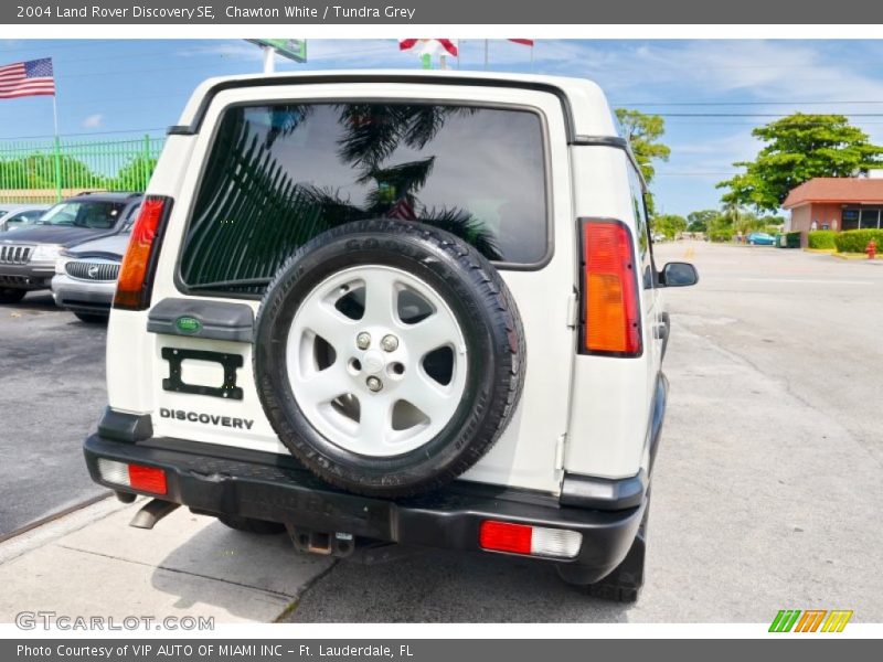 Chawton White / Tundra Grey 2004 Land Rover Discovery SE