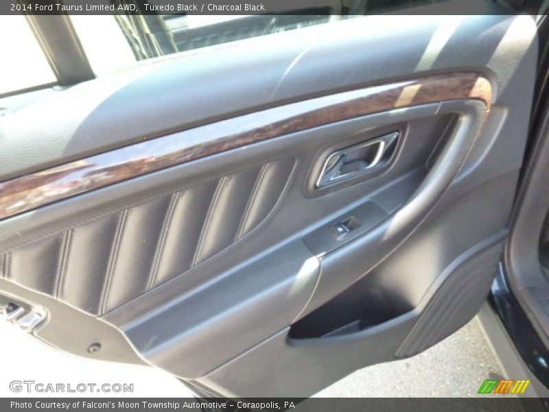 Tuxedo Black / Charcoal Black 2014 Ford Taurus Limited AWD