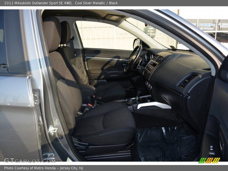 Cool Silver Metallic / Black 2011 Mitsubishi Outlander Sport SE 4WD