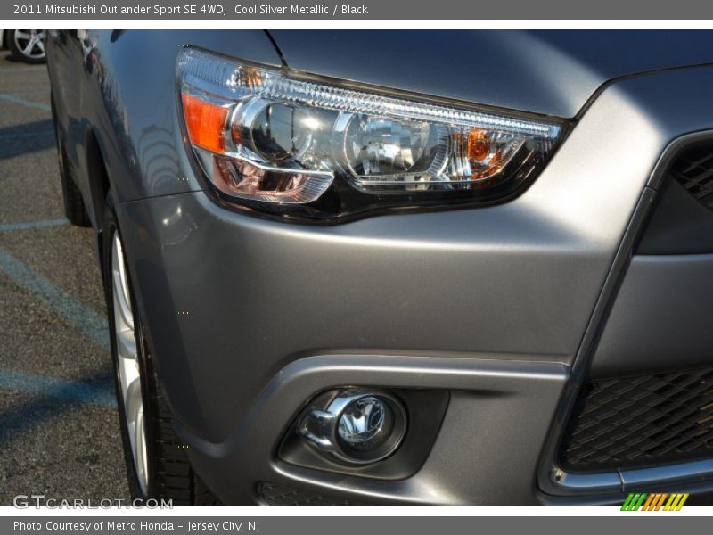 Cool Silver Metallic / Black 2011 Mitsubishi Outlander Sport SE 4WD