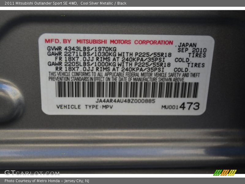 Cool Silver Metallic / Black 2011 Mitsubishi Outlander Sport SE 4WD