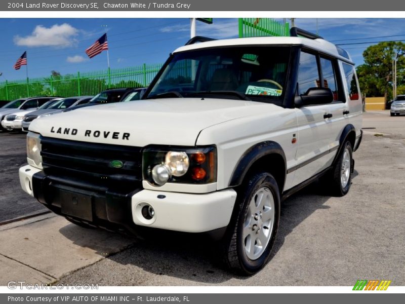 Chawton White / Tundra Grey 2004 Land Rover Discovery SE