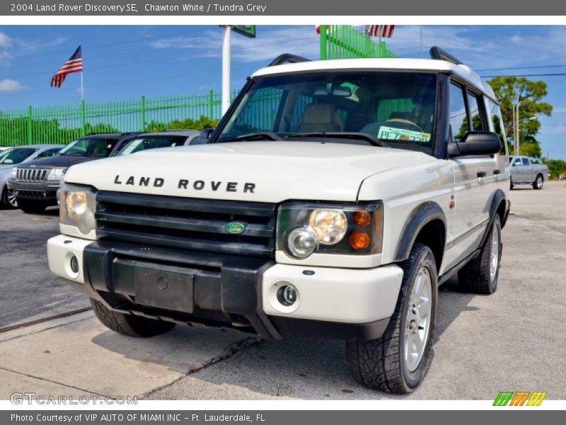 Chawton White / Tundra Grey 2004 Land Rover Discovery SE