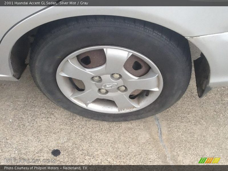 Silver Mist / Gray 2001 Hyundai Accent GL Sedan
