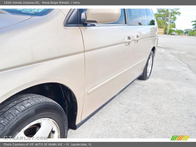 Mesa Beige Metallic / Ivory 1999 Honda Odyssey EX