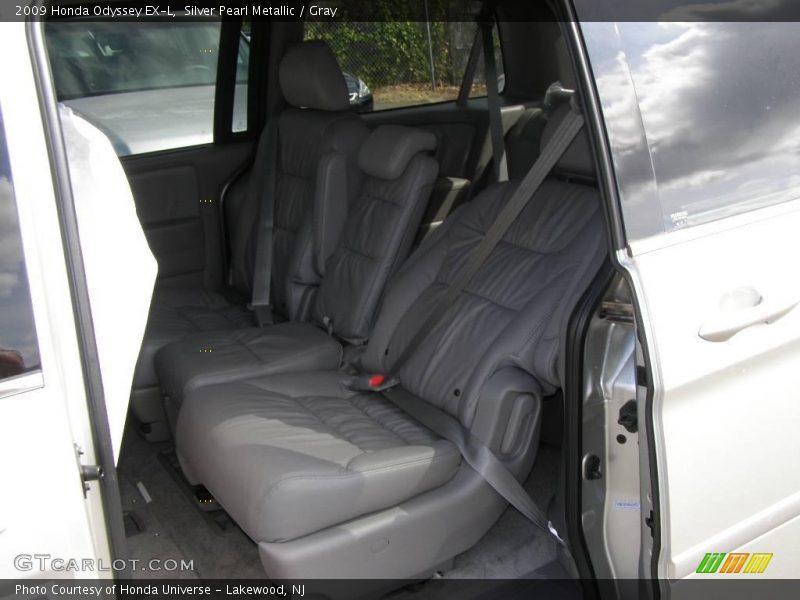 Silver Pearl Metallic / Gray 2009 Honda Odyssey EX-L