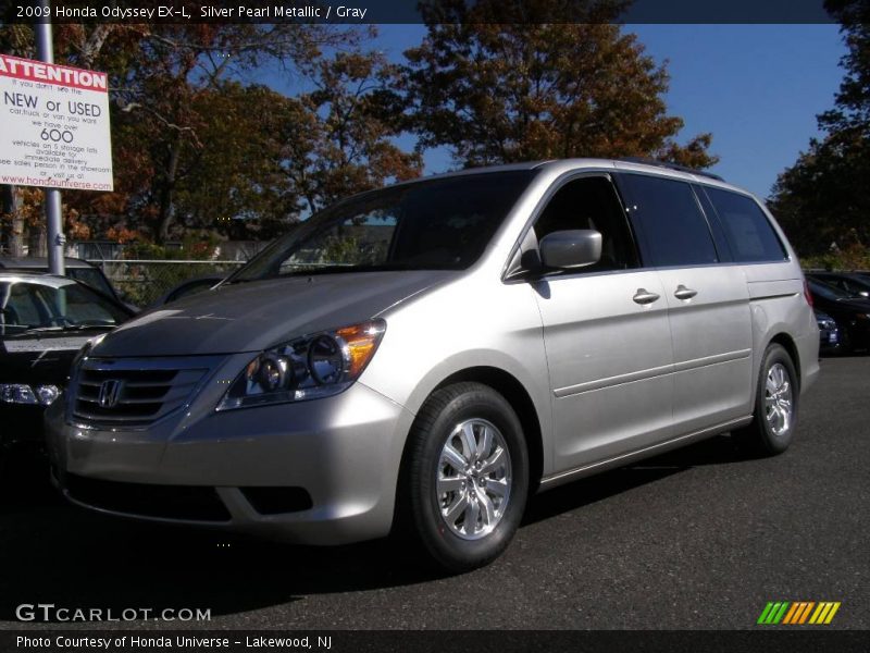 Silver Pearl Metallic / Gray 2009 Honda Odyssey EX-L