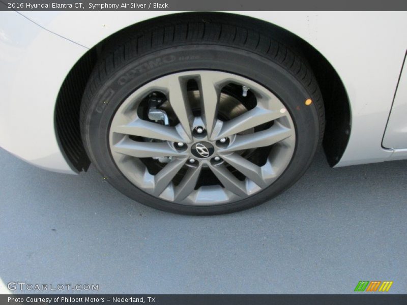 Symphony Air Silver / Black 2016 Hyundai Elantra GT