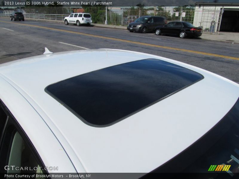 Starfire White Pearl / Parchment 2013 Lexus ES 300h Hybrid