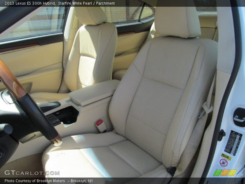Starfire White Pearl / Parchment 2013 Lexus ES 300h Hybrid